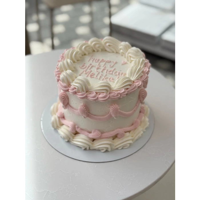 Kişiye Özel Pasta İstenilen Renk ve Modelde- 2