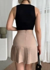 Altı pliseli mini etek