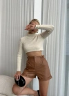 Beli lastikli deri şort kahve H24605