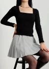 Çerçeve yaka kaşkorse bluz siyah