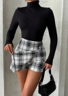 İki düğmeli şort ch kumaş etek ekoseli siyahbeyaz h26414