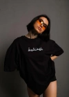 Kadın Bisiklet Yakalı Sırt Baskılı Oversize T-Shirt - Siyah
