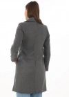 Kadın Kaşe Kaban – Siyah Yünlü Dokuma, Kruvaze Yaka, Astarlı, Cepli, Kuşaklı Uzun Boy Tesettür Uyumlu Kışlık Şık Kaban - Füme