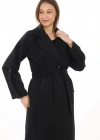Kadın Uzun Kaşe Kaban – Yünlü Dokuma Kaşmir Kumaş, Kruvaze Yaka, Kuşaklı Astarlı Tesettür Uyumlu Şık Kışlık Siyah Model - Siyah