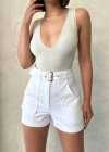 Kemer detaylı gabardin şort beyaz s25289