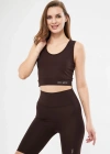 Kolsuz Sporcu Baskılı Crop - Kahve