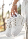 Lulu Beyaz Cilt Bağcıklı Spor Ayakkabı