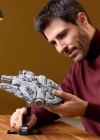 Millennium Falcon 75375