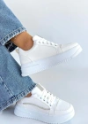 Natte Beyaz Cilt Bağcıklı Spor Ayakkabı