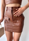 Önden iki cepli deri etek kahve h240040