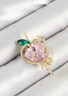 Pembe Ve Yeşil Zirkon Taşlı 3D Eriyen Kalp Figürlü Gold Renk Kadın Broş