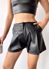 Pileli deri şort siyah h240053