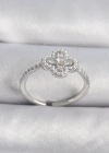 Pirinç Gümüş Renk Zirkon Taşlı Yonca Model İnci Detay Kadın Yüzük