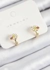 Pirinç Papatya Model Gold Renk Çocuk Küpe