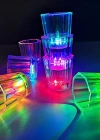 Renkli Led Parlayan Fiber Optik Glow Işıklı Bardak 5,5 x 5,5 cm (ADET FİYATIDIR)
