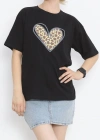 Sevgililer Günü İçin Özel Tasarım Leopar Kalp Baskılı T-shirt - Siyah