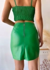 Tek yırtmaçlı arkadan fermuarlı deri etek yeşil s24475