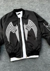 Unisex Siyah Bomber Mont – Venom Beyaz Örümcek Logolu, Fermuarlı Cepli, Kapitone Astarlı Günlük Mont - Siyah