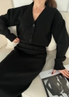 V Yaka 3 Düğmeli Hırka Takım Triko İkili Etekli - Siyah