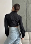 Yanı kemer detaylı crop gömlek siyah s4009
