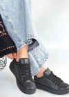 Yier Siyah Cilt Bağcıklı Spor Ayakkabı
