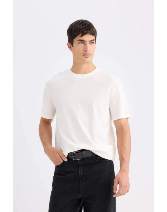 %100 Pamuk New Regular Fit Bisiklet Yaka Basic Düz Kısa Kollu Tişört V7699AZ24SP Beyaz