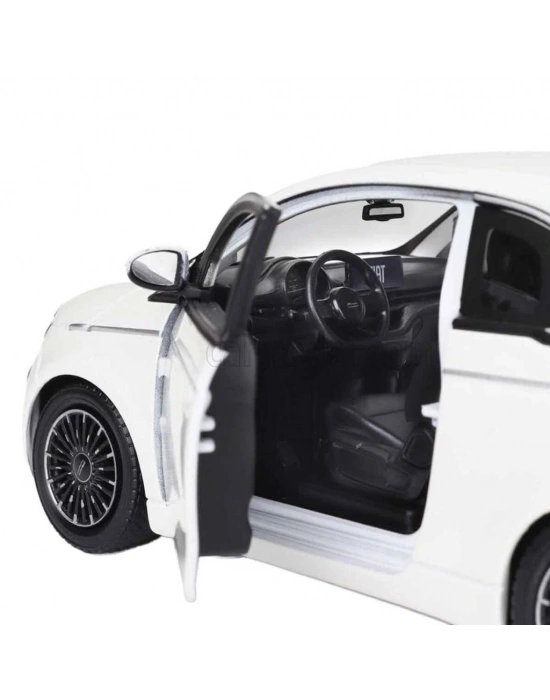 21110 1 24 FIAT 500E 2023 2R