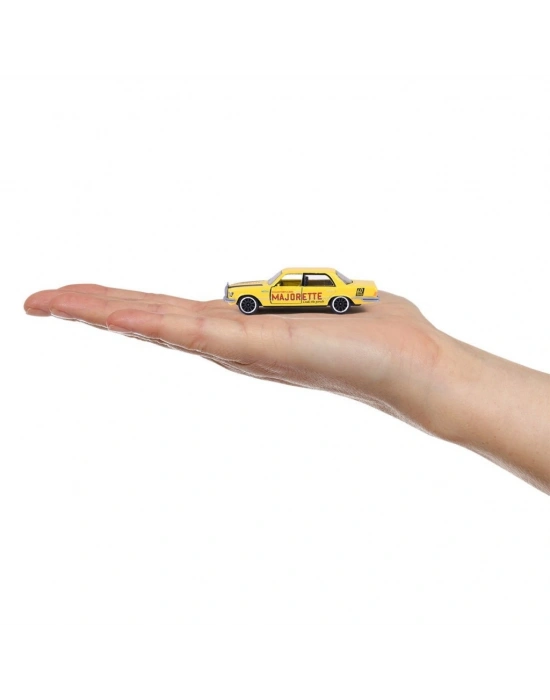 212054100 Yıl Dönümü Premium Araba