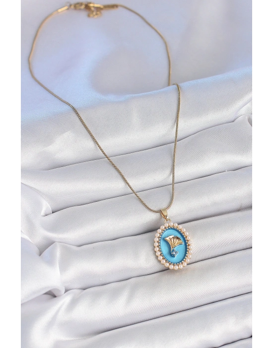 316L Çelik Gold Renk Zincir Mavi Mineli İncili Zirkon Taşlı Çiçek İşlemeli Portre Model Kadın Kolye