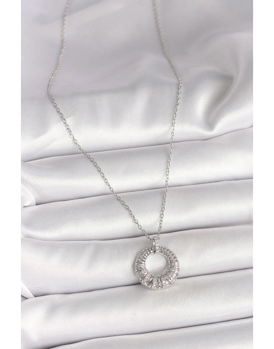 316L Çelik Gümüş Renk Zincir Zirkon Taş İşlemeli Daire Model Kadın Kolye