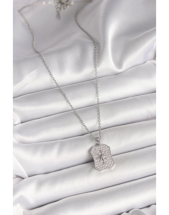 316L Çelik Gümüş Renk Zincir Zirkon Taşlı Kutup Yıldız İşlemeli Madalyon Model Kadın Kolye