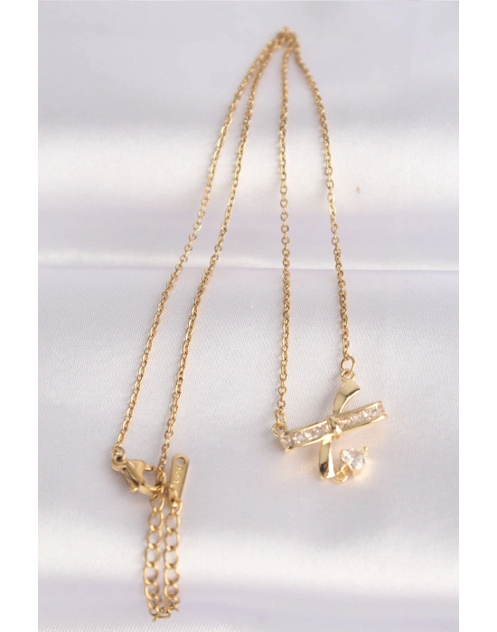 316L Çelik Zincir Altın Renk Zirkon Taşlı Kalp Detay Fiyonk Kolye