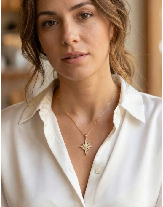 316L Çelik Zincir Gold Renk Kutup Yıldızı Model Zirkon Taşlı Kadın Kolye