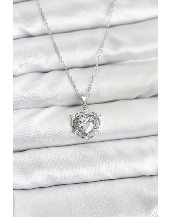 316L Çelik Zincir Gümüş Renk Kalp Model Zirkon Taşlı Kadın Kolye