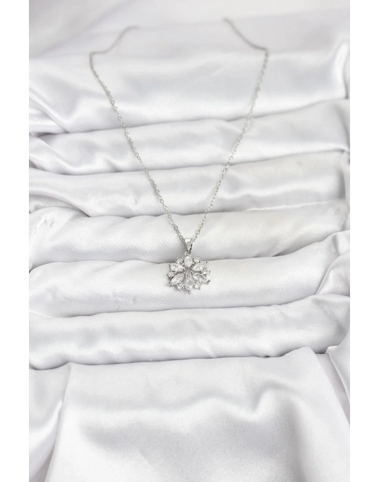 316L Çelik Zincir Gümüş Renk Lotus Model Zirkon Taşlı Kadın Kolye