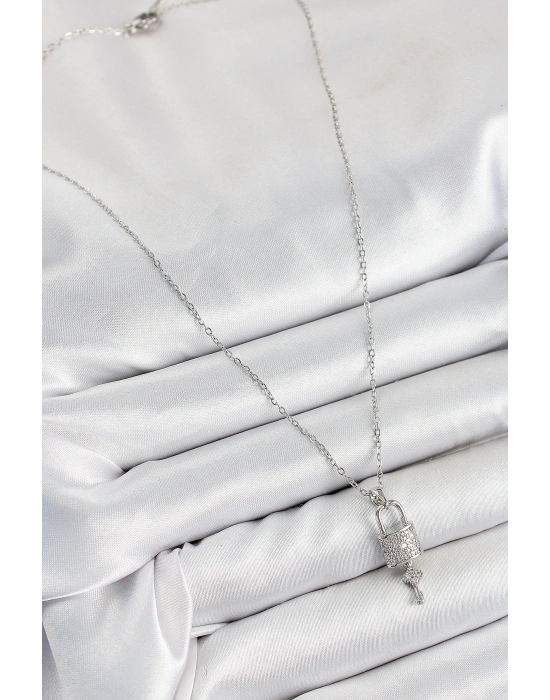 316L Çelik Zirkon Taşlı Kilit Ve Sallantılı Anahtar Model Gümüş Renk Kadın Kolye