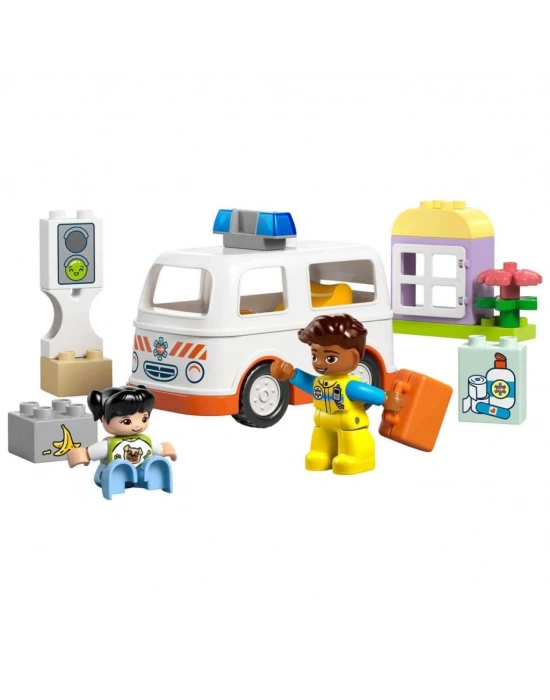 Ambulans ve Sürücü 10447