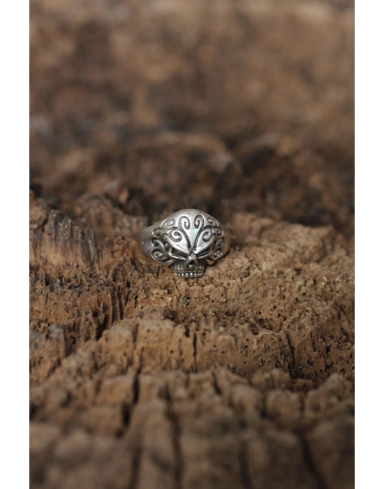 Ayarlanabilir Motifli Kuru Kafa Tasarımlı Erkek Yüzük