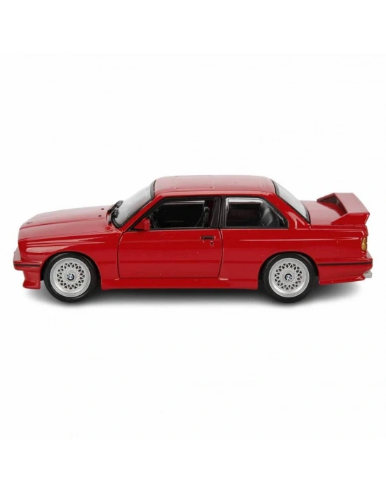 Bburago 1:24 BMW M3 1988 Model Araba