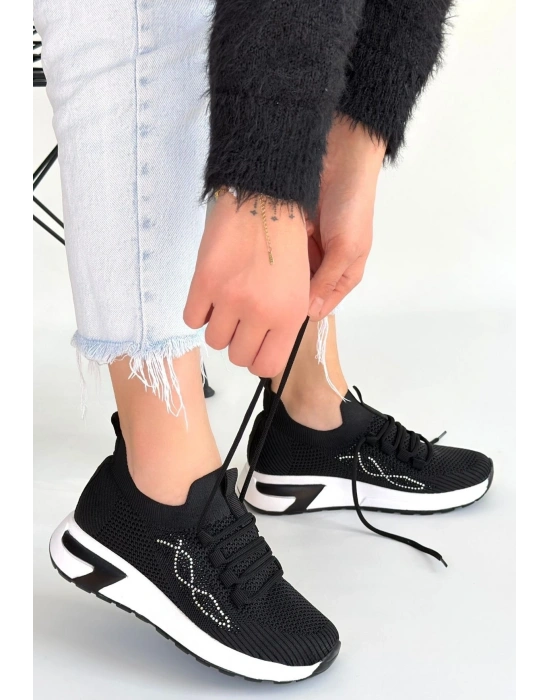 Belan Siyah Triko Bağcıklı Spor Ayakkabı