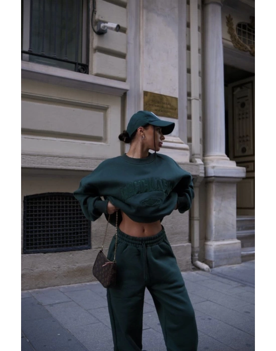 Bisiklet Yaka Nakış İşlemeli Üç İplik Sweat Takım - Yeşil