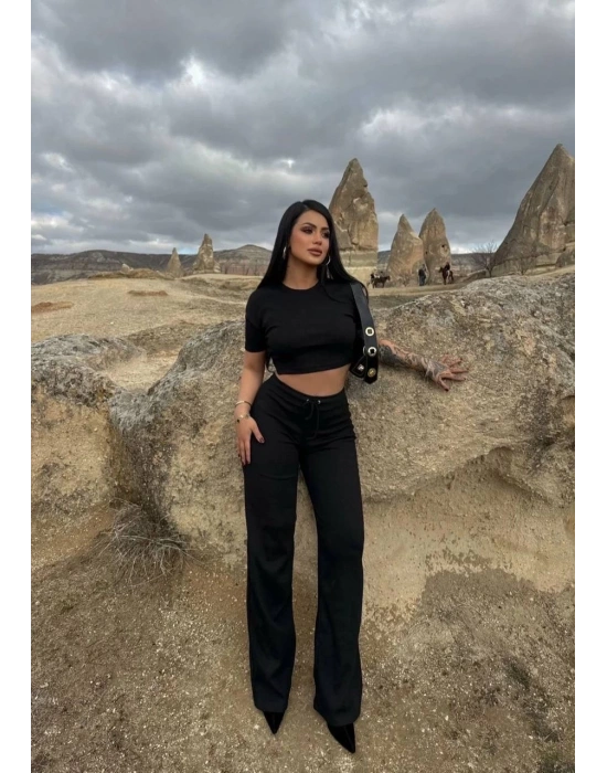 Bol paça pantolonlu alt üst takım