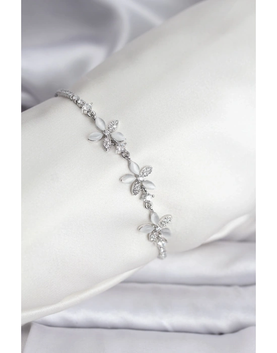 Çiçek Model Zirkon Taşlı Gümüş Renk Pirinç Su Yolu Kadın Bileklik