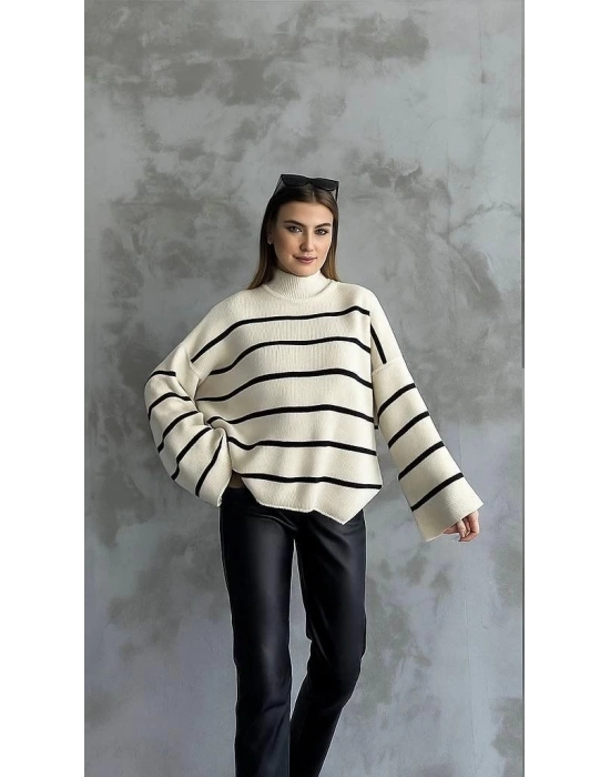 Çizgili ispanyol kol triko boğazlı kazak beyaz elf