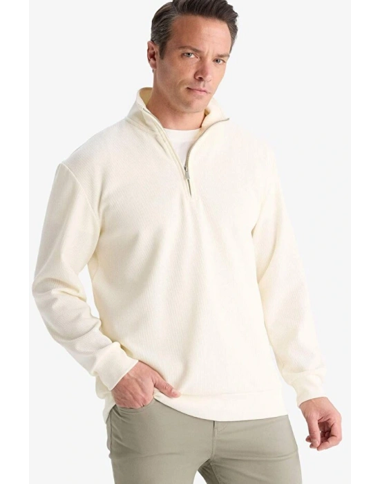 Comfort Fit Dik Yaka Dokulu Yarım Fermuarlı Waffle Sweatshirt