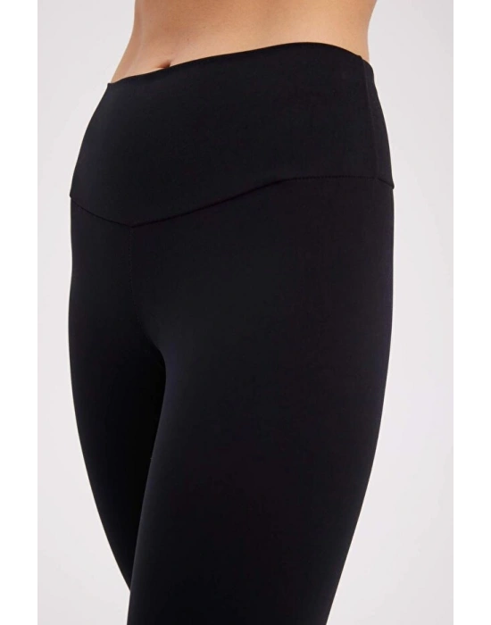 DefactoFit Siyah Yüksek Bel Toparlayıcı Beli Saran Sporcu Tayt B0920AX24SP