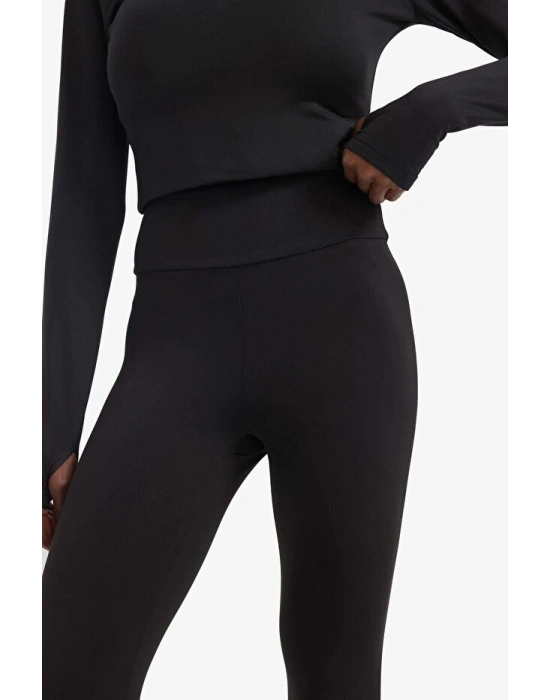 DeFactoFit Toparlayıcı Yüksek Bel İçi Yumuşak Tüylü Beli Saran Basic Düz Sporcu Tayt (25 AU)