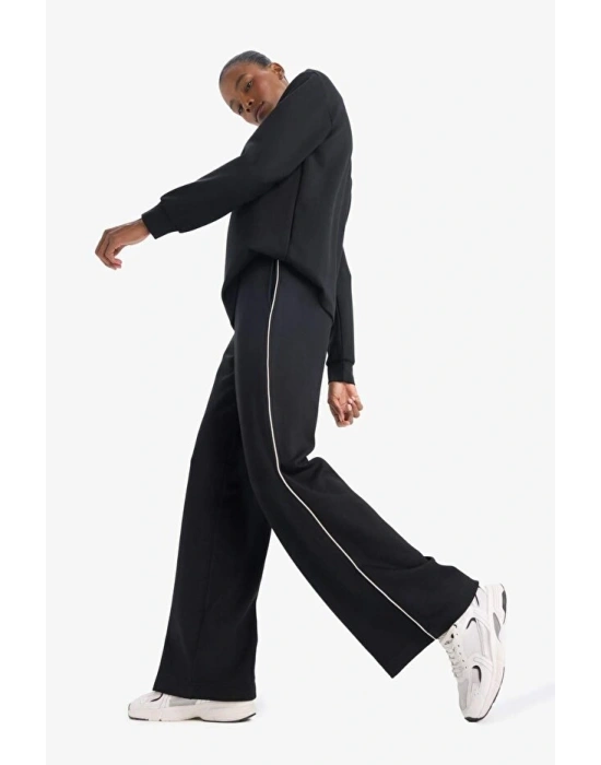 DeFactoFit Wide Leg Geniş Paça Cepli Standart Boy Modal Soft Touch Pantolon