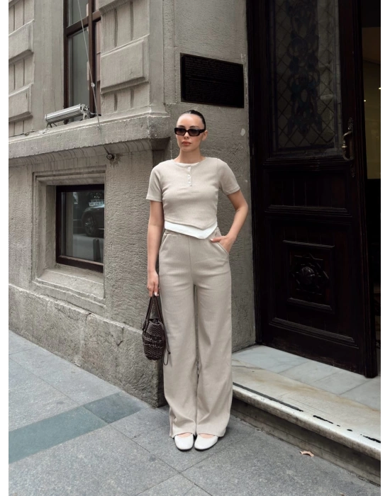 Düğme yakalı bej alt üst takım s3943