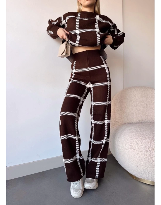 Ekoseli triko takım kahvebeyaz